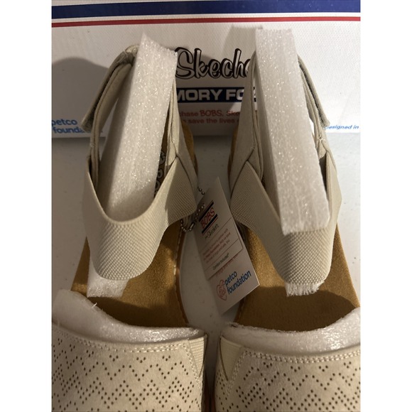 Women's Skechers, BOBS Desert Kiss Second Dance Sandal US 7 EU 37 UK 4 Off White - Picture 3 of 7